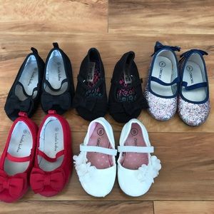 Lot of toddler girl 6&7 shoes